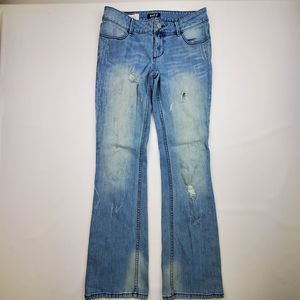 ALLEN B. BOOT CUT  DISTRESSED JEANS SIZE 6 28 X 32